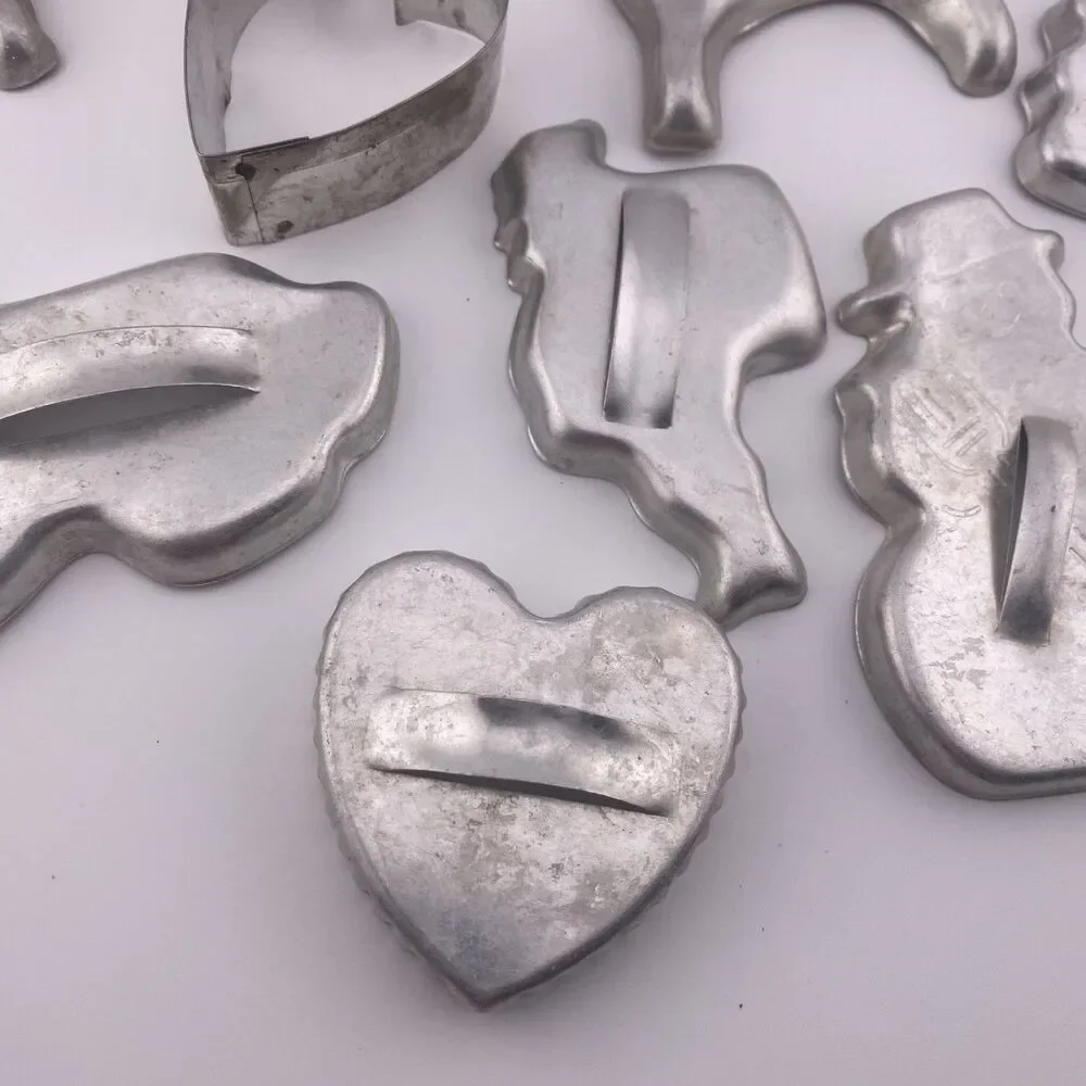 Miscellaneous Group of 8 of Vintage Metal Handled Cookie Cutters Mid-Century, Mo